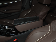 2021款 530Li 领先型 豪华套装