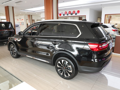 2022款 2.0T DCT两驱智联旗享版 五座