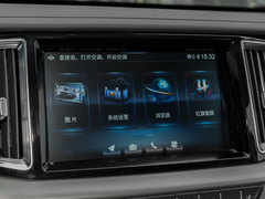 2022款 2.0T DCT两驱智联旗享版 五座