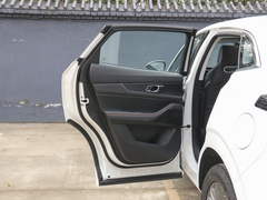 2021款 2.0T 卓越型