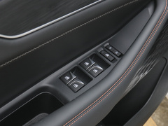 2021款 2.0T 卓越型