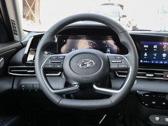 2021款 1.5L LUX尊贵版