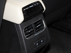 2021款 1.5T 自动大四版