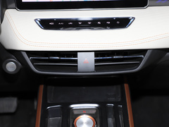 2021款 1.5T 自动大四版