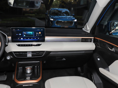 2021款 1.5T 自动大四版