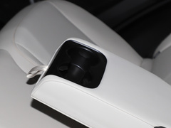 2021款 1.5T 自动大四版