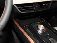 2021款 1.5T 自动大四版