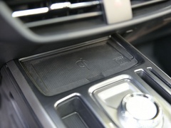 2021款 1.5T 自动大四版