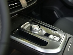2021款 1.5T 自动大四版