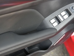 2021款 1.5T 自动大四版