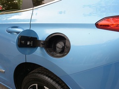 2021款 1.5T 自动大四版