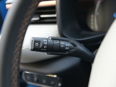 2021款 1.5T 自动大四版