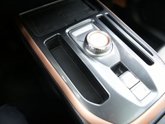 2021款 1.5T 自动大四版