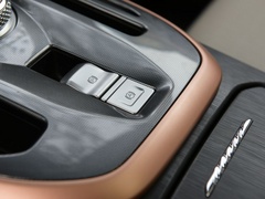 2021款 1.5T 自动大四版