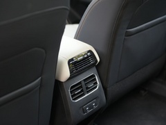 2021款 1.5T 自动大四版