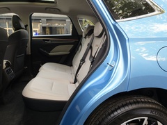2021款 1.5T 自动大四版