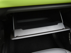2021款 1.5T 自动大四版