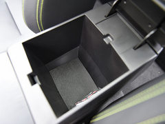 2021款 1.5T 自动大四版