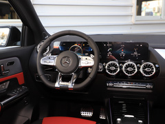 2022款 AMG GLA 35 4MATIC