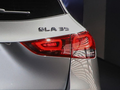 2022款 AMG GLA 35 4MATIC