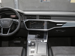 2021款 45 TFSI quattro 臻选动感型