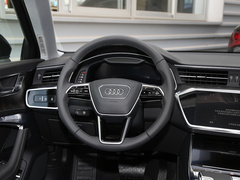 2021款 45 TFSI quattro 尊享致雅型