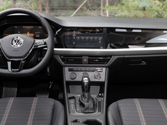 2021款 1.5L 自动视野版