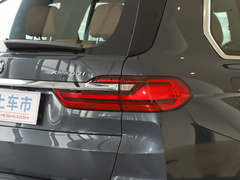 2021款 xDrive40i 尊享型豪华套装