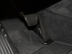2021款 xDrive40i 尊享型豪华套装