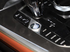 2021款 xDrive40i 尊享型M运动套装