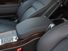 2021款 3.0 L6 传世加长经典版