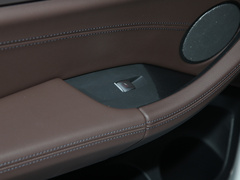2021款 xDrive 25i M运动曜夜套装