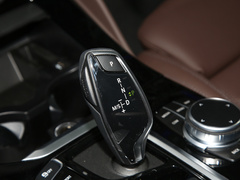 2021款 xDrive 25i M运动曜夜套装