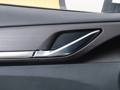 2021款 1.6L CVT尊贵型