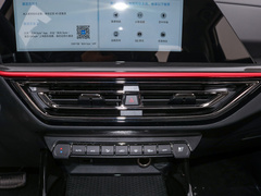 2021款 1.6L CVT尊贵型
