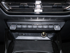 2021款 1.6L CVT尊贵型