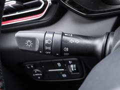 2021款 1.6L CVT尊贵型