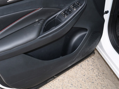 2021款 1.6L CVT尊贵型