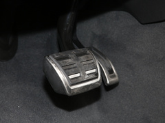 2021款 55 TFSI 尊享动感型