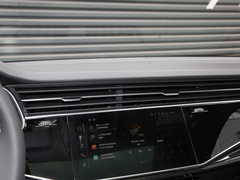 2021款 55 TFSI 尊享动感型