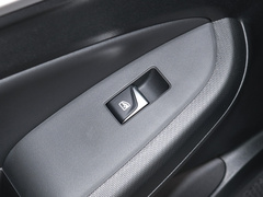 2020款 PLUS 荣耀百万版 1.6L GDI CVT精英型