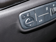 2020款 PLUS 荣耀百万版 1.6L GDI CVT精英型