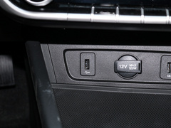 2020款 PLUS 荣耀百万版 1.6L GDI CVT精英型