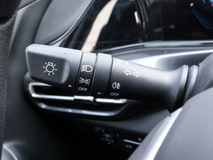 2020款 PLUS 荣耀百万版 1.6L GDI CVT精英型