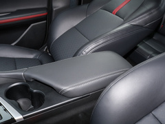 2020款 PLUS 荣耀百万版 1.6L GDI CVT精英型