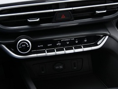 2020款 PLUS 荣耀百万版 1.6L GDI CVT豪华型