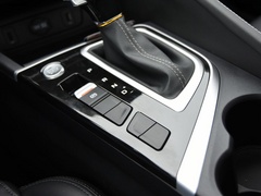 2020款 PLUS 荣耀百万版 1.6L GDI CVT豪华型