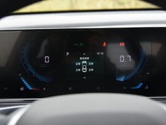 2020款 PLUS 荣耀百万版 1.6L GDI CVT豪华型