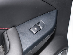 2021款 1.5L 手动乐享型