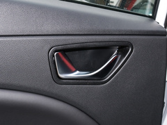 2021款 1.5L 手动乐享型